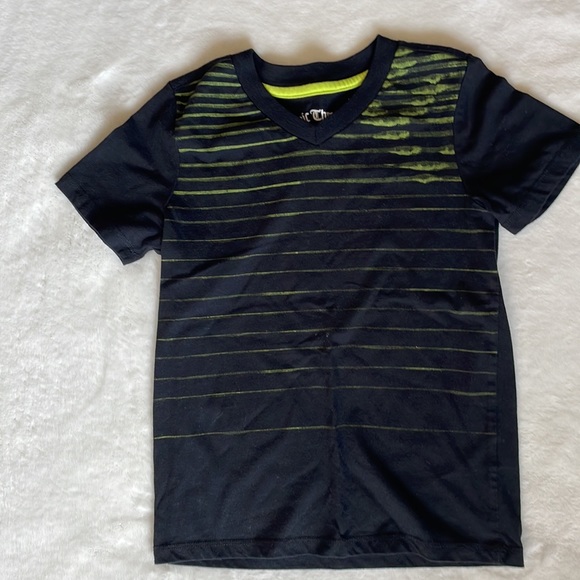 Boy’s Epic Threads Tees - Picture 5 of 5